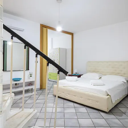 Baia Bellavista Fronte Di Paf Daire